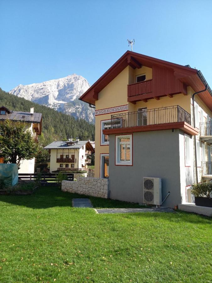 Appartamento Vale E Schena Cortina D'Ampezzo San Vito di Cadore Eksteriør billede