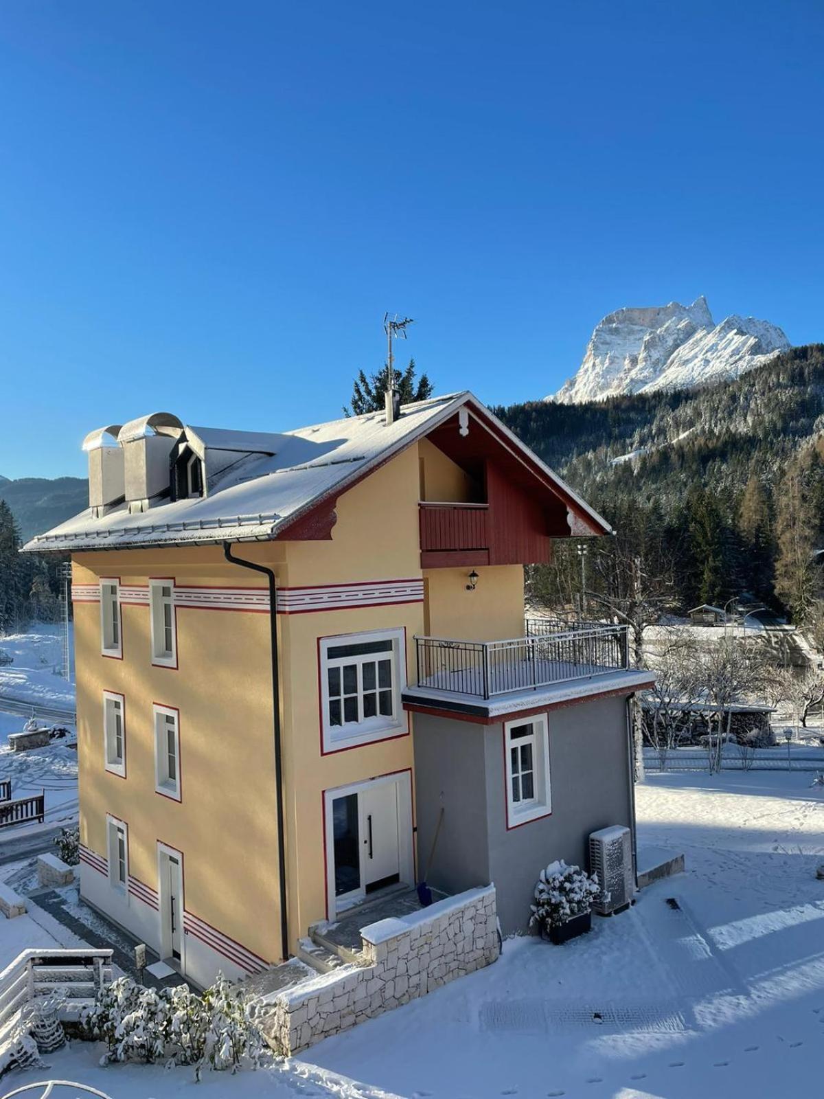 Appartamento Vale E Schena Cortina D'Ampezzo San Vito di Cadore Eksteriør billede